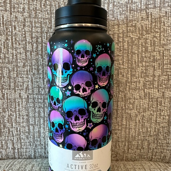 Hydrapeak Other - Hydrapeak Skulls 32oz Tumbler tiktok viral